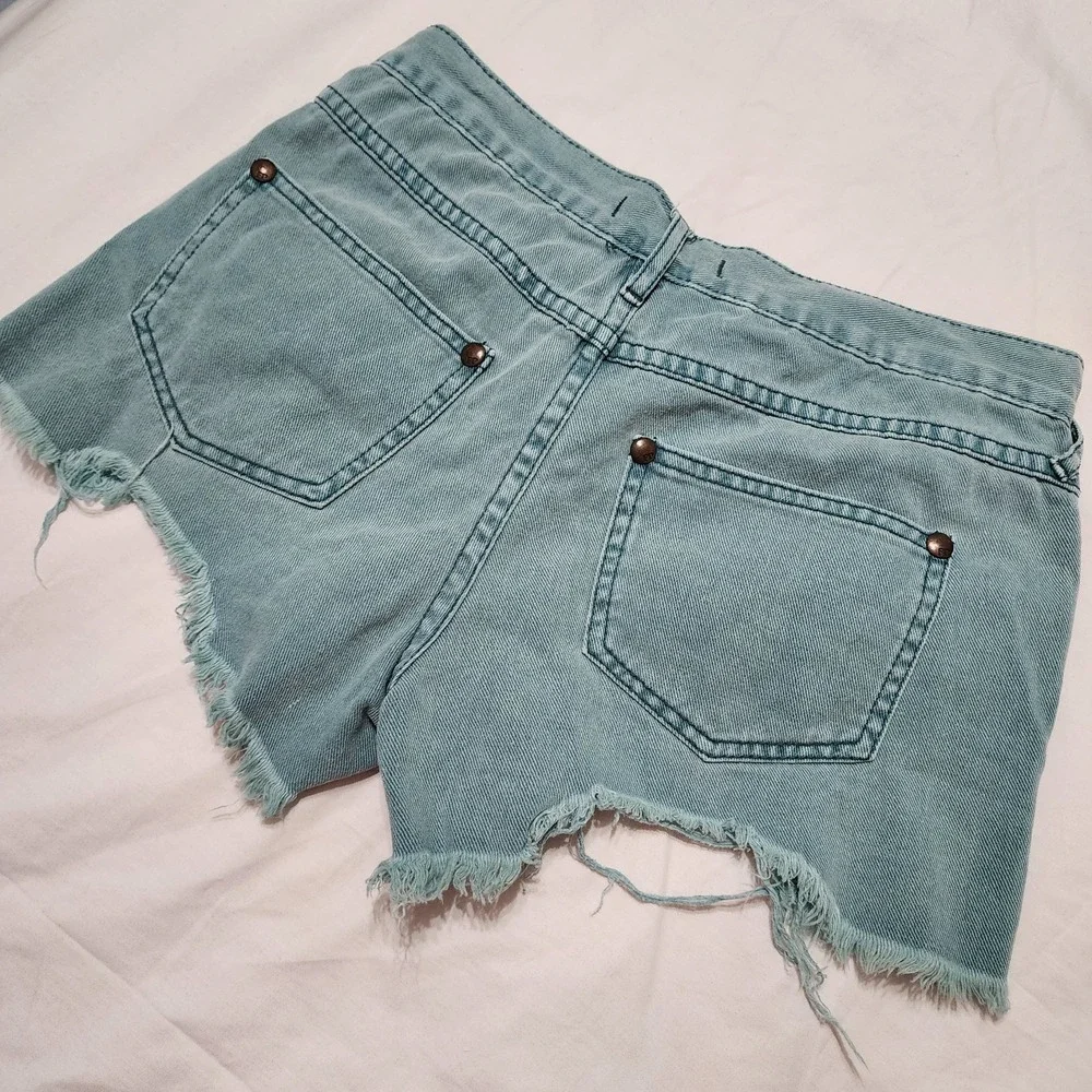 Free People shorty shorts